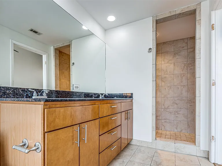 1312 Live Oak St #223 — Photo 17