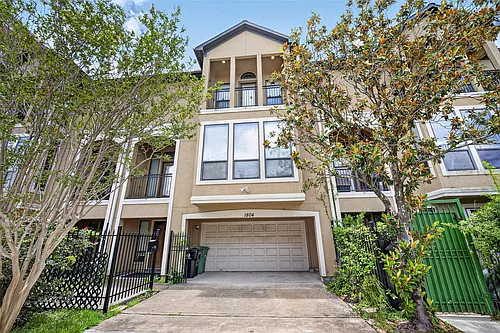 1804 Tuam St Photo 1