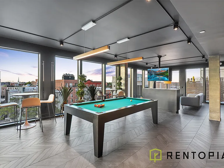 824 Lexington Ave #401I — Photo 20
