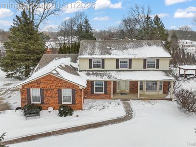 22522 Clear Lake Dr, Farmington Hills, MI, 48335