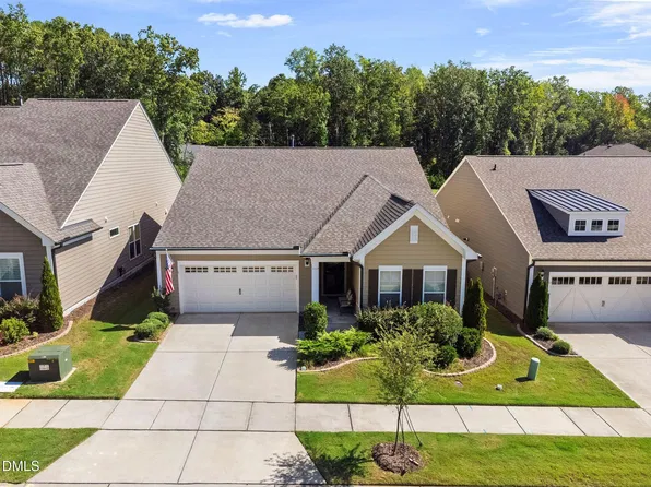 957 Coast Grade St, Wake Forest, NC 27587