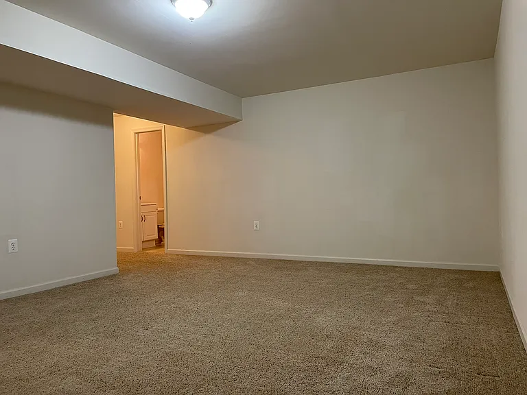 292 Prospect Hill Blvd — Photo 29