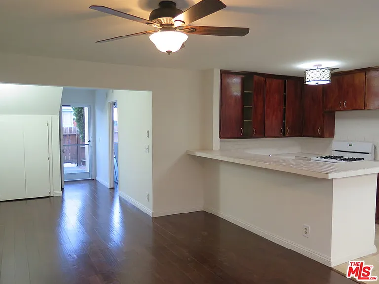 3603 Mentone Ave #6 — Photo 7