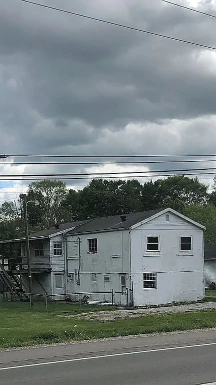 19 Burton St photo 1