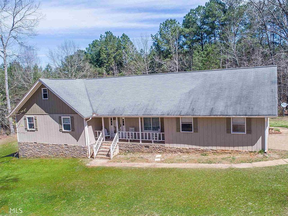 1st image of 132 Shoal Park Dr