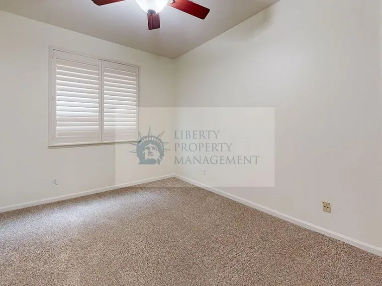 3404 Lovotti Ct — Photo 22