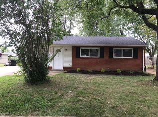 414 Mac Brae Rd, Louisville, KY 40214