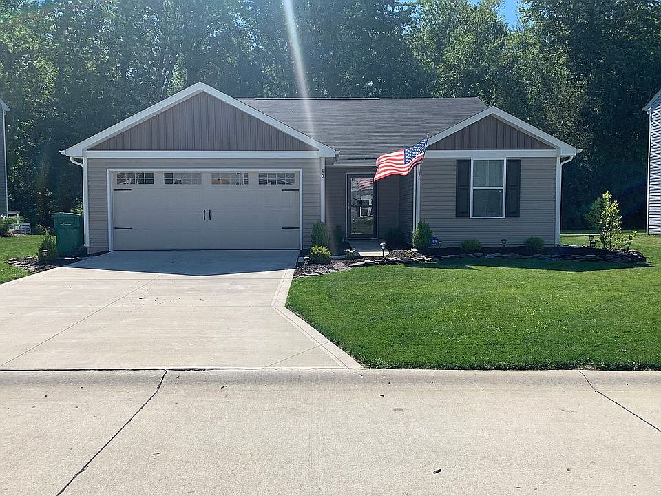 1st image of 40 Celia Ln Unit 11