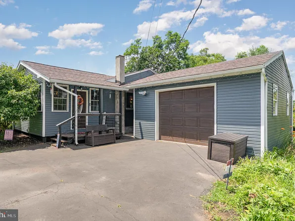 7400 Green Hill Rd, Harrisburg, PA 17112