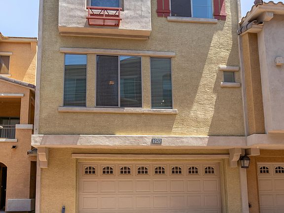 3rd image of 240 W JUNIPER Avenue #1257