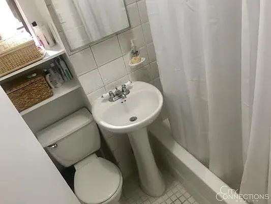 Rented by City Connections Realty | media 21