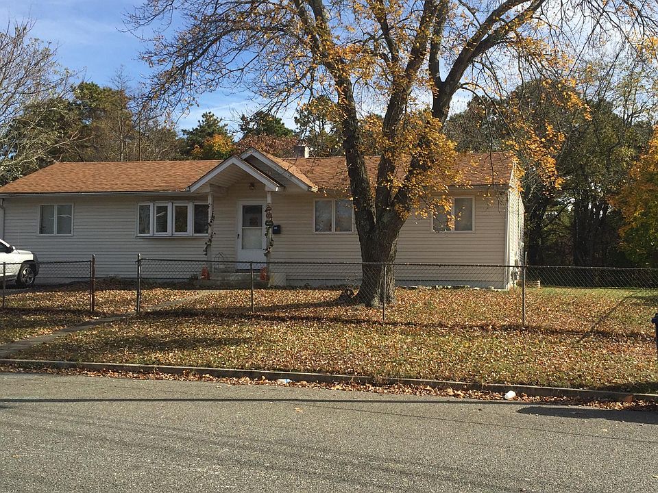 2nd image of 208 Ardmore Ave