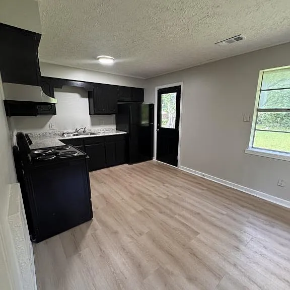 119 Worthy Dr — Photo 14