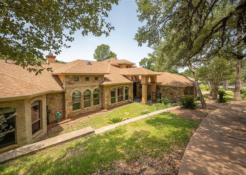 503 Rolling Hill Dr, La Grange, TX 78945 MLS 34087808 Zillow