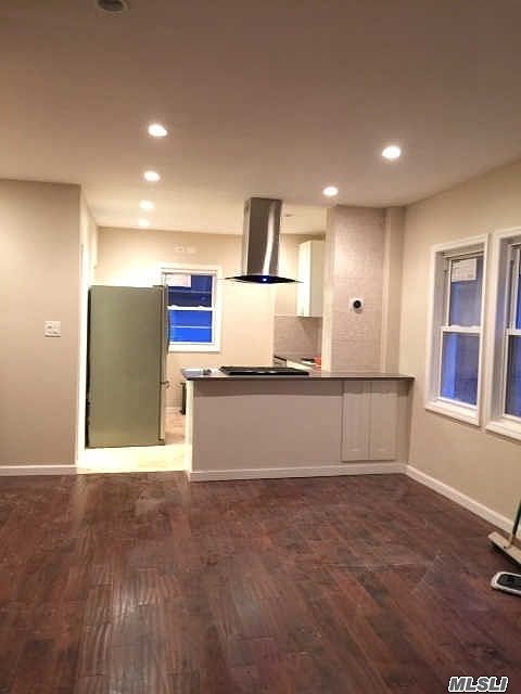 1st image of 10468 125th St #1