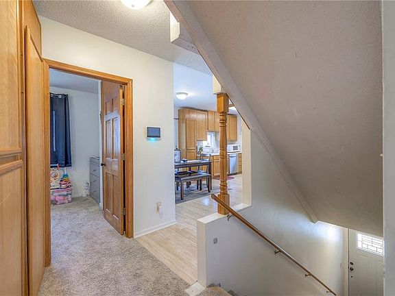 5th image of 13112 Parker Ave