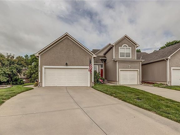 2nd image of 13119 Washington Ct