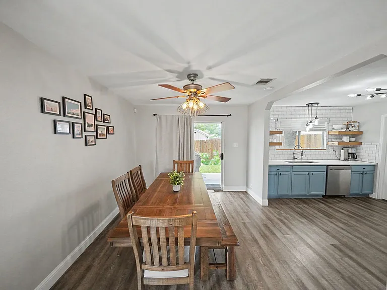 12410 Tallow Cir — Photo 13