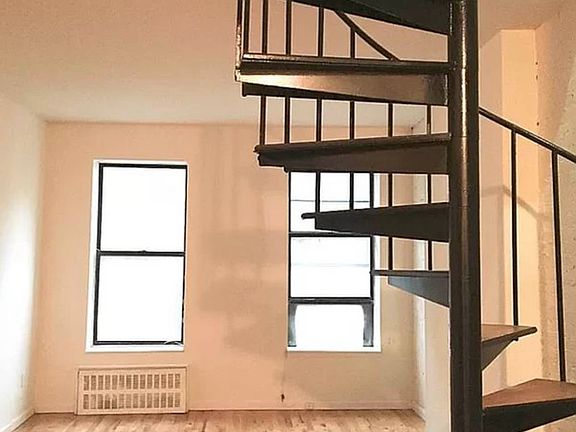 2nd image of 1614 2nd Ave APT 2A