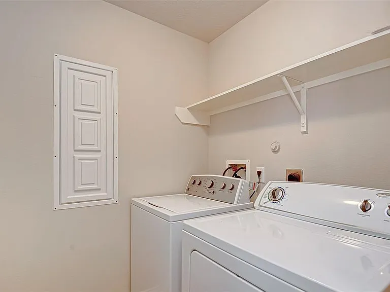 5518 Gibralter Pl — Photo 13