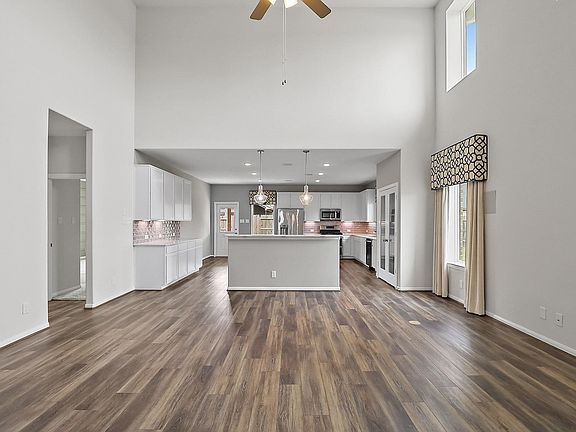 5th image of 14307 Pecan Maple Dr