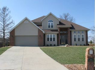 3762 Michael John Dr, Swansea, IL
