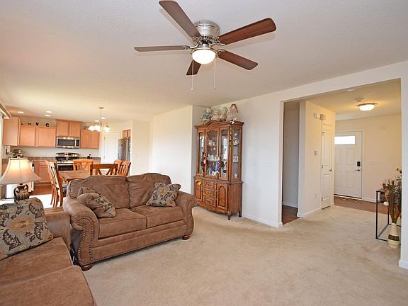 4th image of 4670 Springwood Ct
