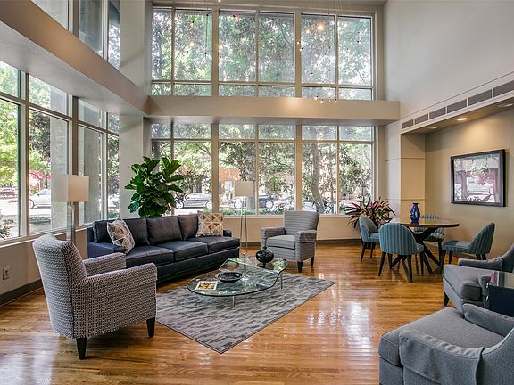 2nd image of 5055 Addison Cir #205