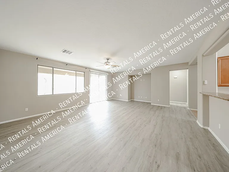 19407 E Canary Way — Photo 6