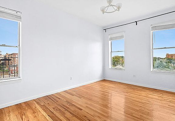 3rd image of 9031 Fort Hamilton Pkwy APT 5E