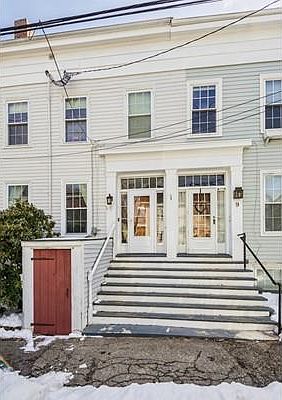 1st image of 7 Charles St #1