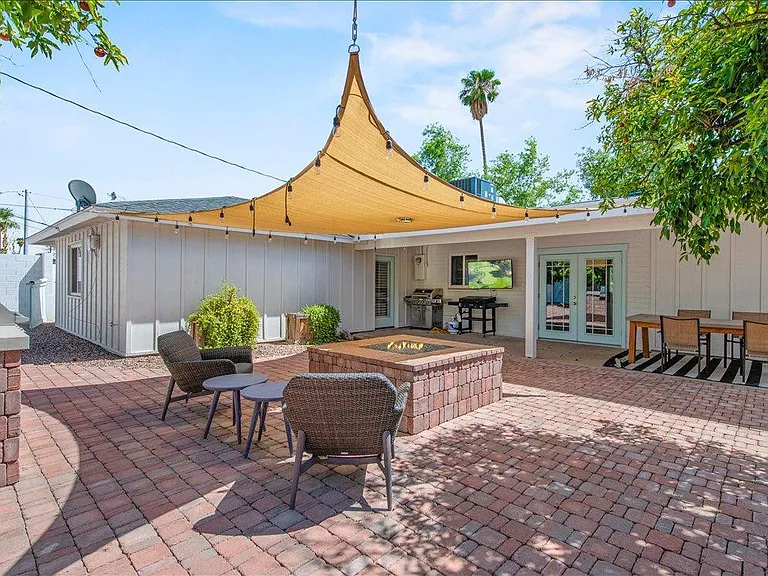 6520 E Osborn Rd — Photo 16