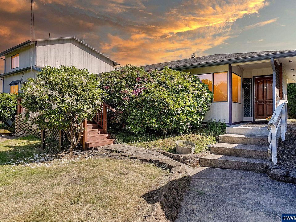 1st image of 3070 Troth Ct SE