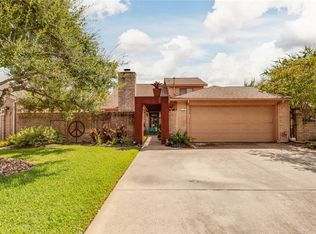 3006 Gleneagles Ct, Bryan, TX 77802