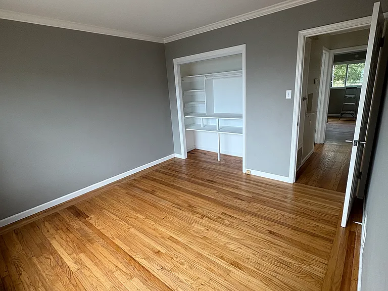 35 Crestview Ave — Photo 10