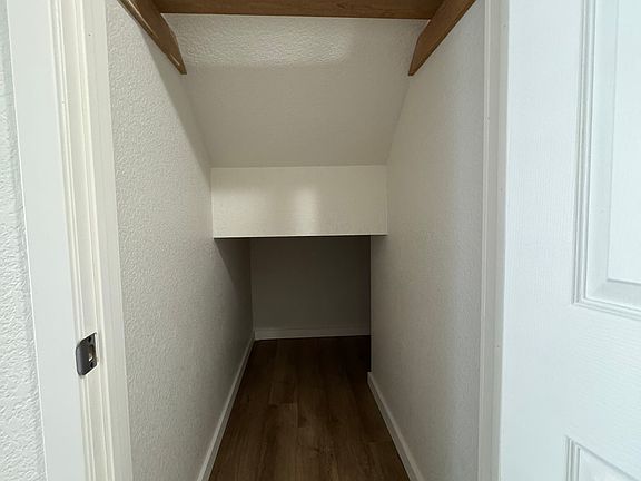 3rd image of 15309 Berry Valley Dr SE
