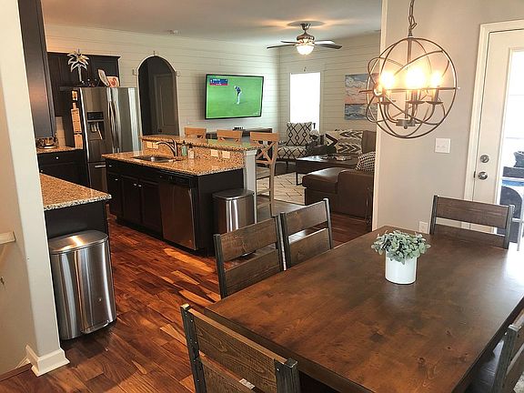 3rd image of 913 Ocean Pines Ct