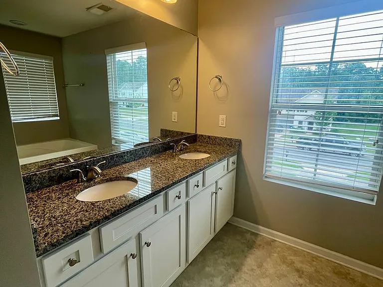 1214 Oak Haven Dr — Photo 15