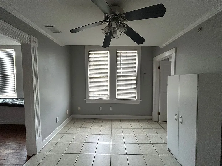 1114 Lincoln St — Photo 12