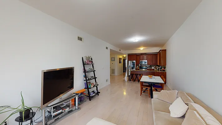 Sold by High Class Realty SB LLC | media 5