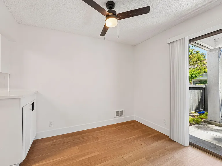 Summerwood Apartments — Photo 74