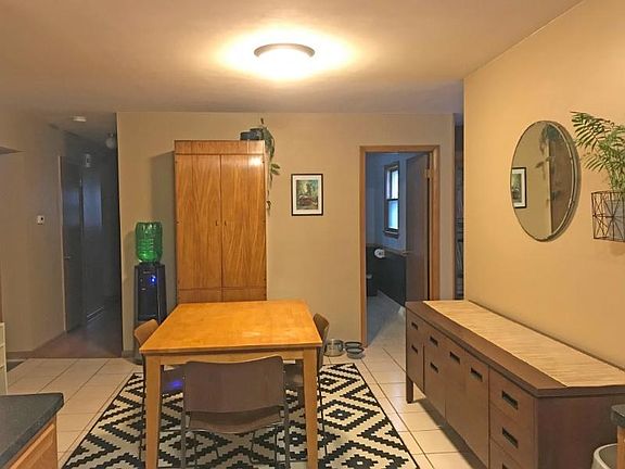 2nd image of 1218 Wilshire Pl