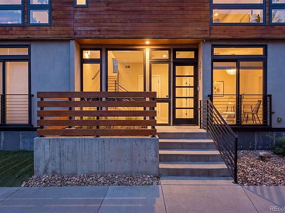 2nd image of 2733 W 21st Avenue