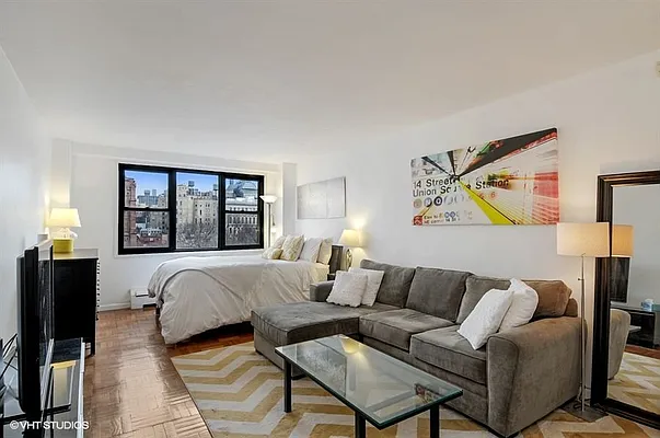 Sold by HomeDax Real Estate | media 18