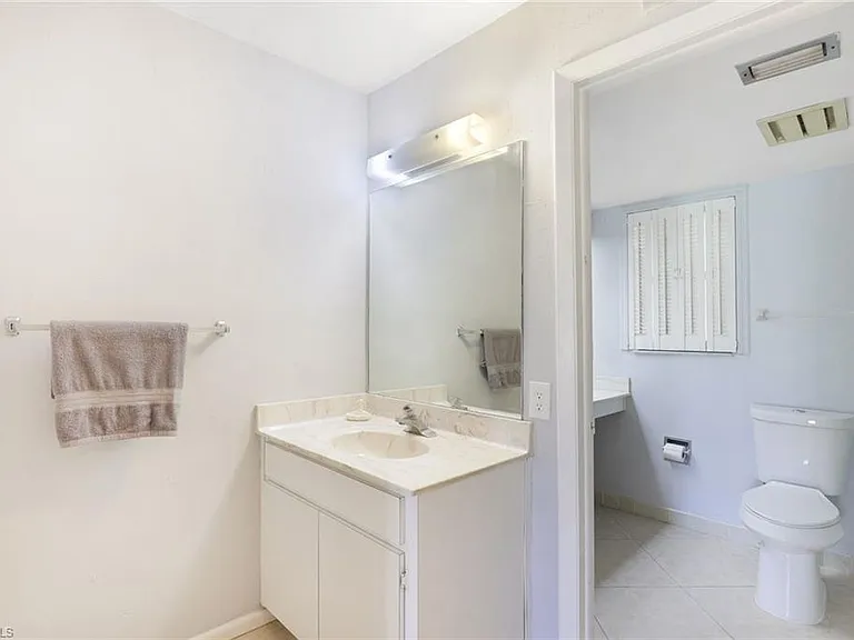 5954 Pelican Bay Blvd #222 — Photo 14