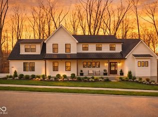 5166 Oak Ridge Trl, Columbus, IN 47201