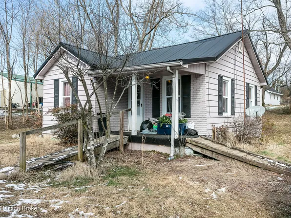 112 W Walnut St, Campbellsville, KY 42718