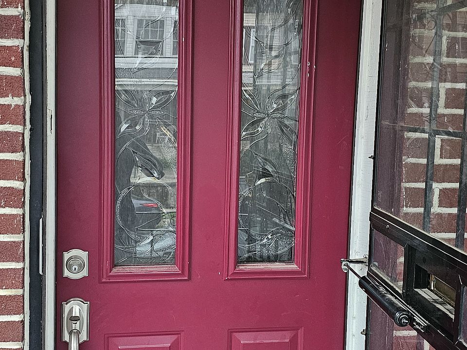 1st image of 1119 E Price St #1