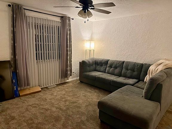 5th image of 305 Main St