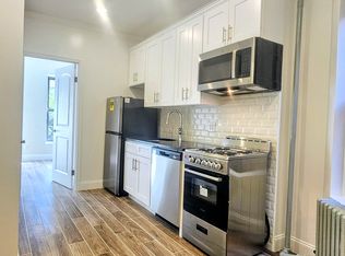 421 E 73rd St APT 4A, New York, NY 10021